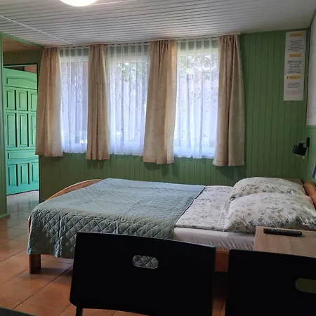 Osrodek Szeligi Lodge